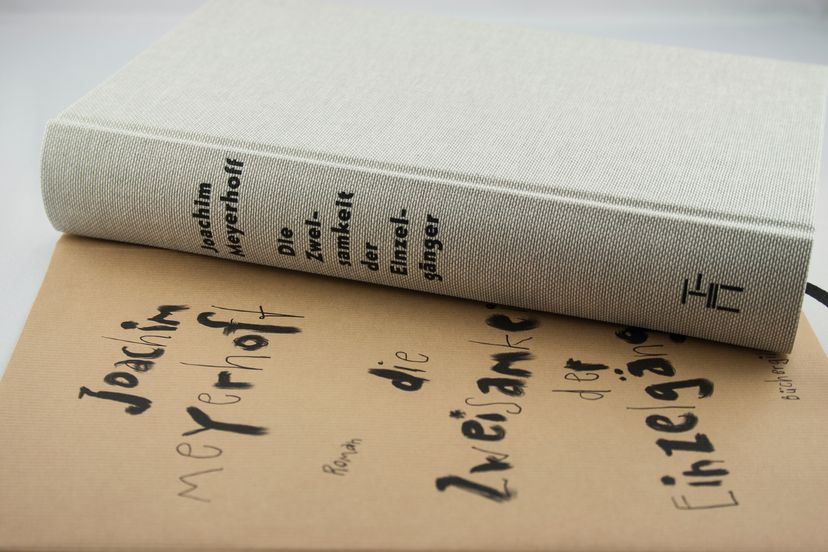 17006X_Meyerhoff_Zweisamkeit_BA_04.jpg