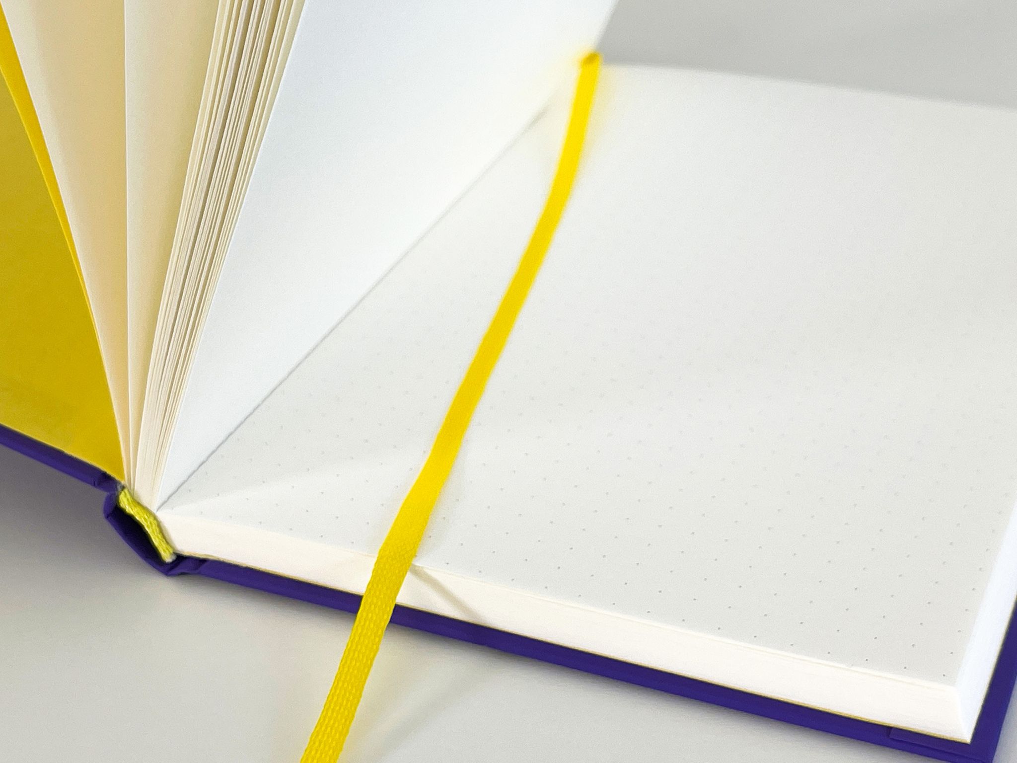 306388_Notizbuch_VeryPeri_BA_05.jpg